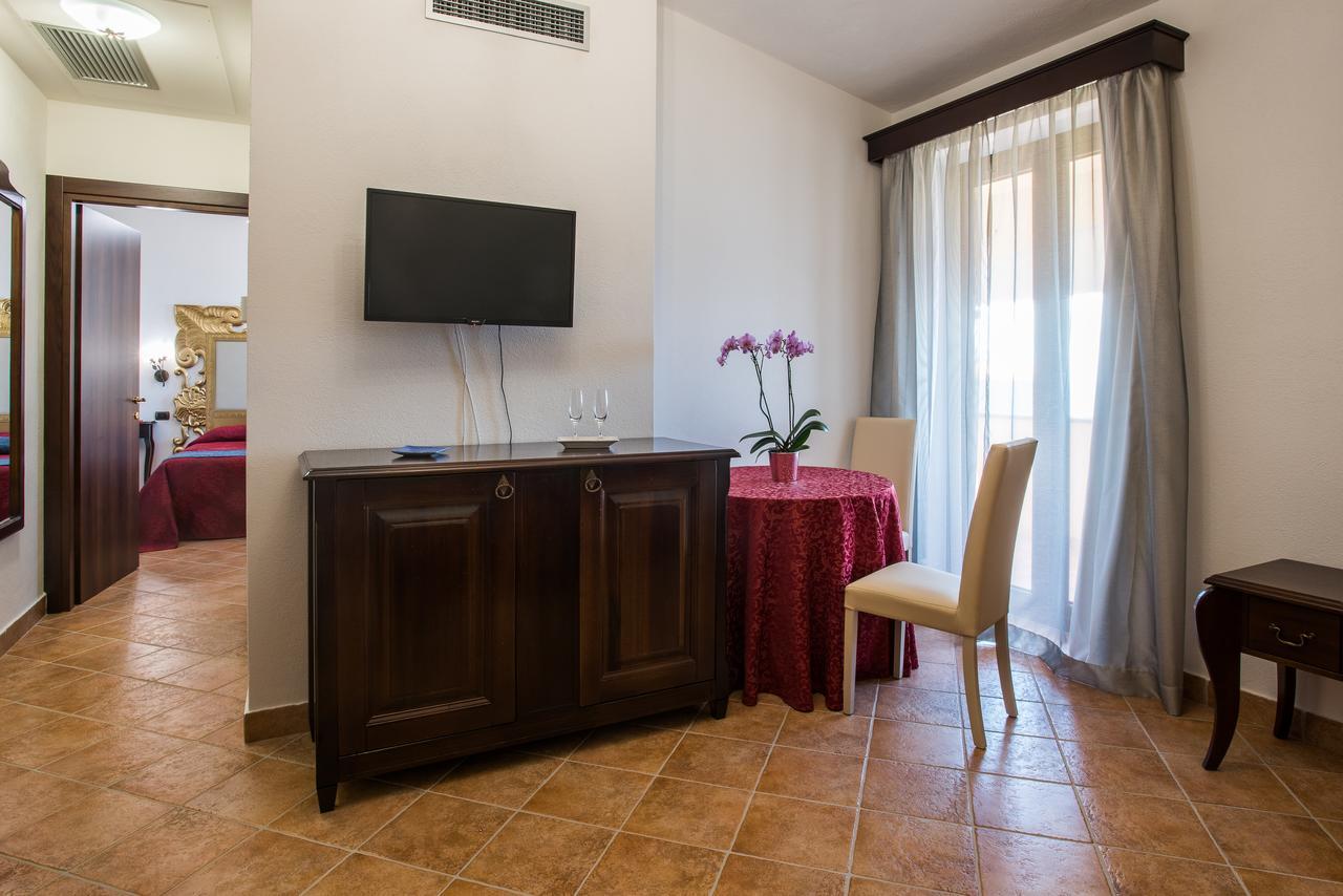 Hotel Lido Degli Spagnoli Wellness & Spa Portoscuso Eksteriør billede