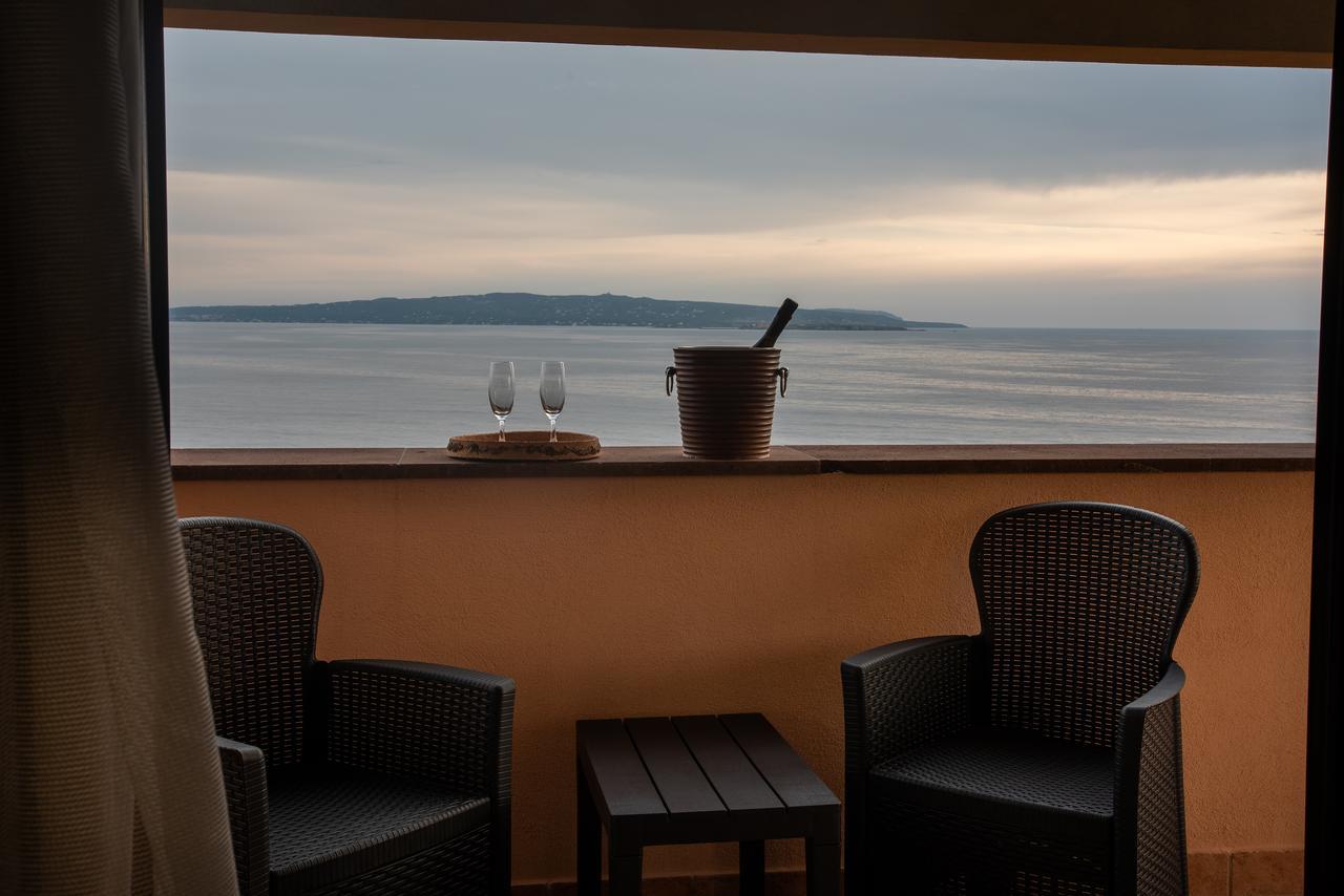 Hotel Lido Degli Spagnoli Wellness & Spa Portoscuso Eksteriør billede
